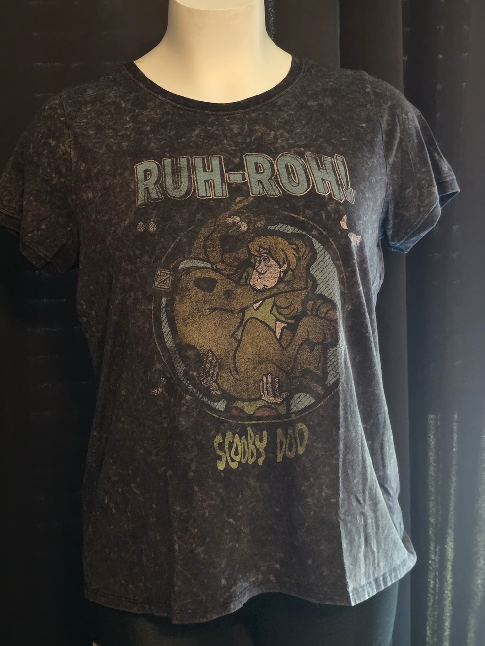 Torrid Scooby-Doo 'Ruh-Roh!' Black Mineral Wash Tee Sz 2x